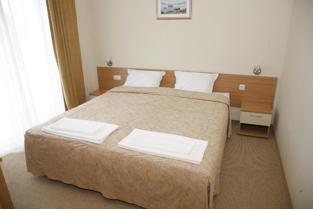 Melsa Coop Hotel Nesebar Room photo